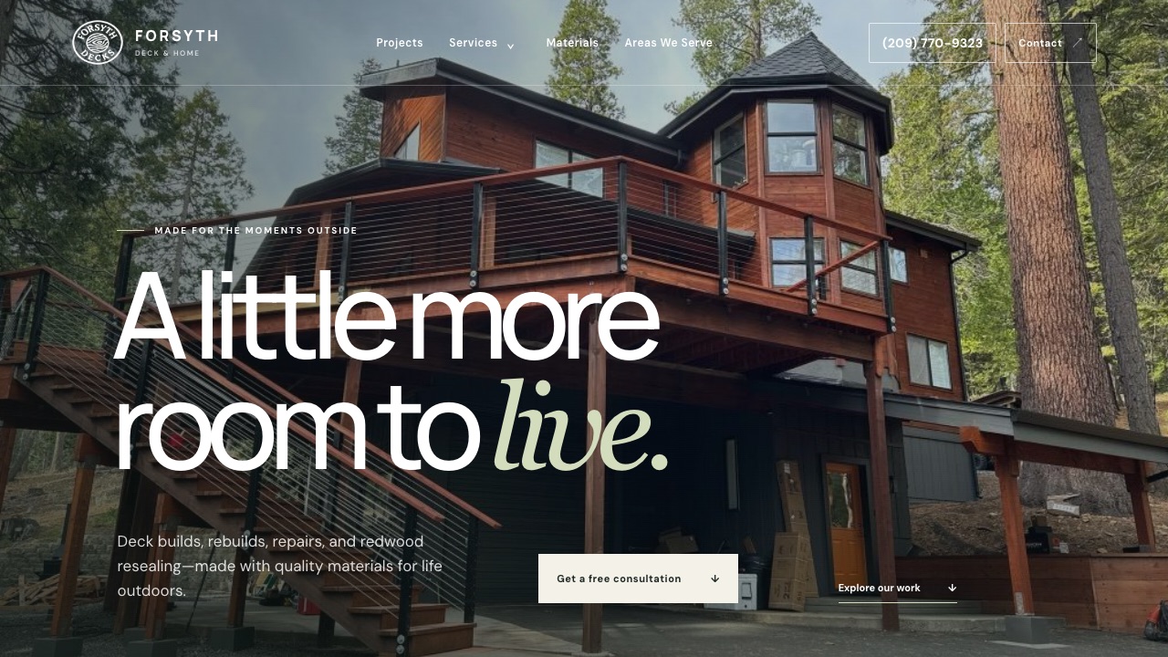 Screenshot of the Forsyth Decks home page